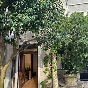 3* Bed & Breakfast Isola Memmia